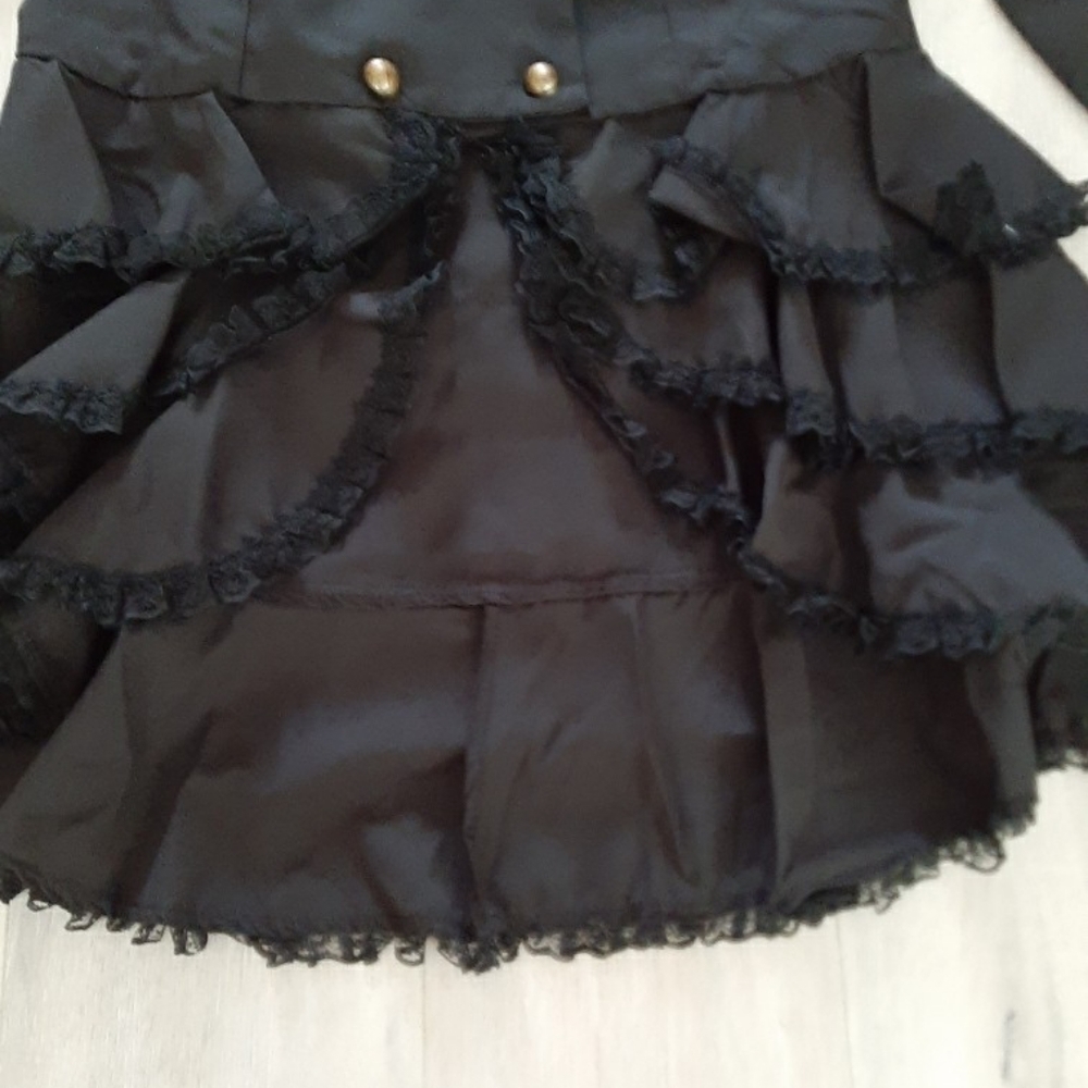 Unique jacket - Picture 2 of 6